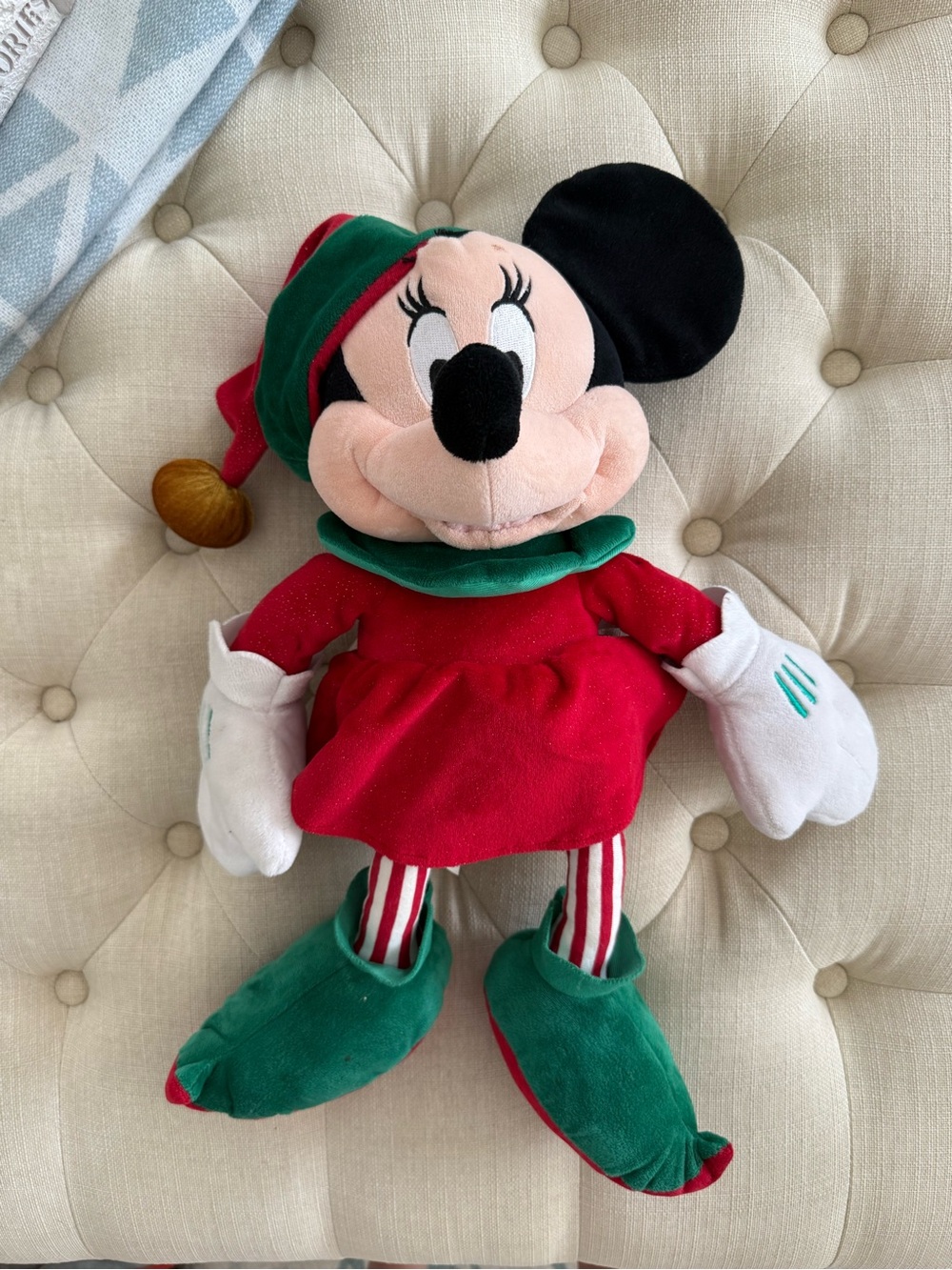 Disney Minnie Mouse Holiday Plush - Red, Green, Black, White